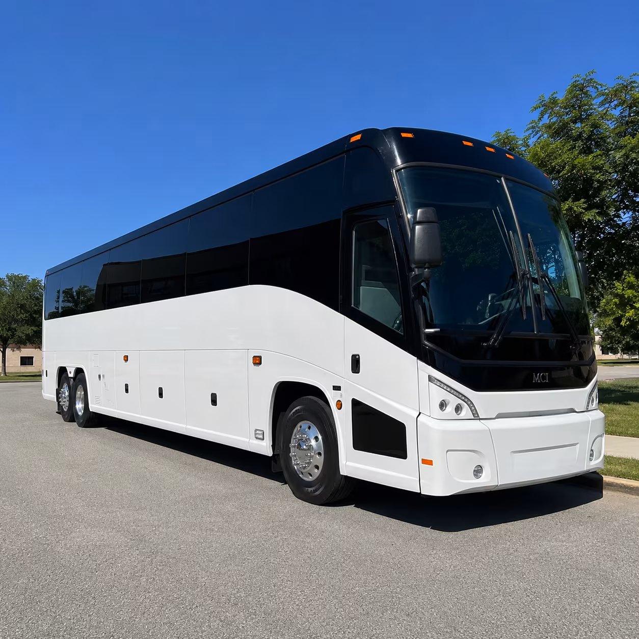 lawrence 40 passenger charter bus