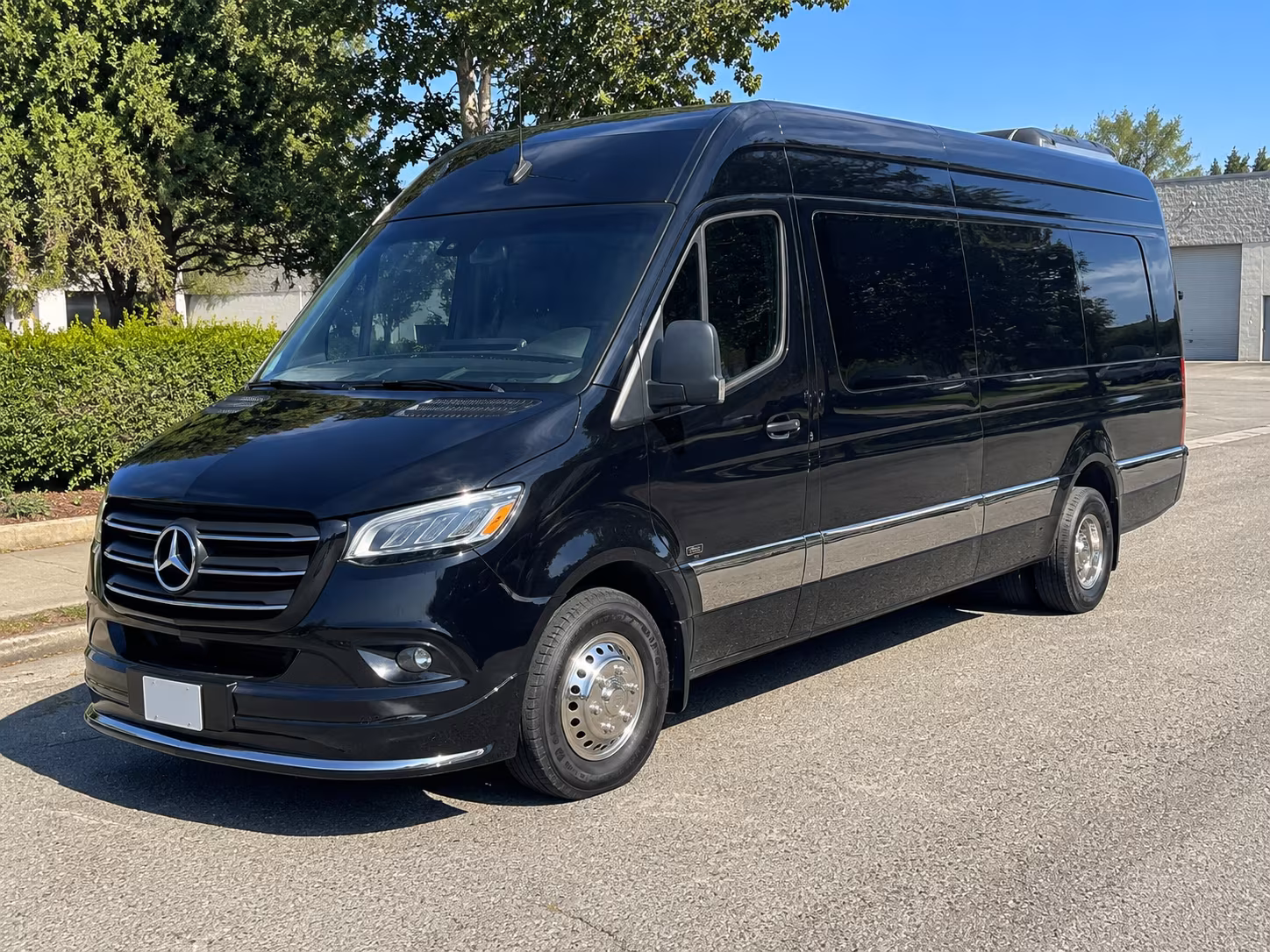 lawrence sprinter van with driver