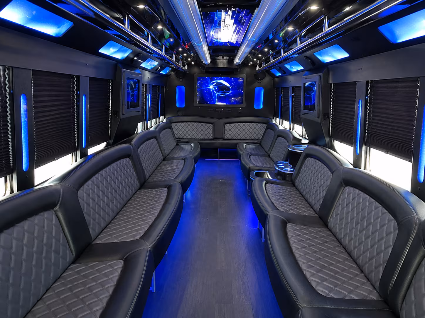 why rent using lawrenceminibuscompany com